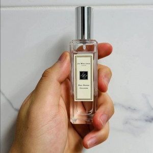 조말론 향수 레드로즈 코롱 30ml 판매합니다.