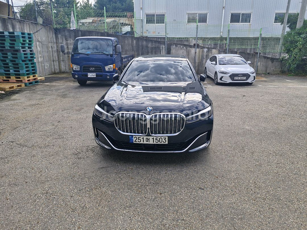 7시리즈 2022년 740Li xDrive DPE--0