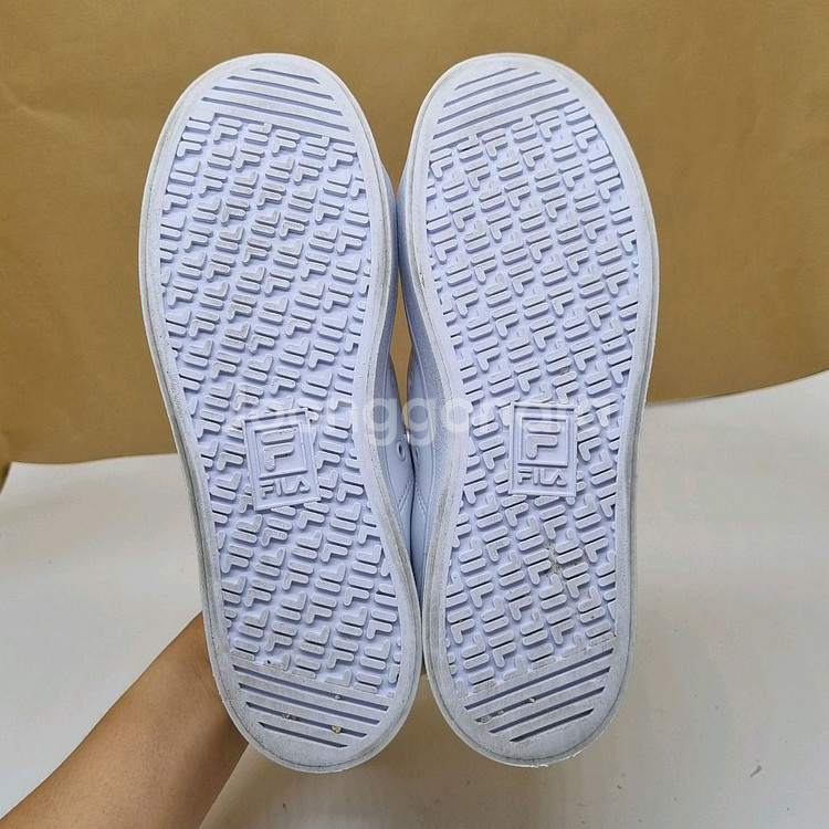 휠라 코트 디럭스 벨크로 여성운동화235--2