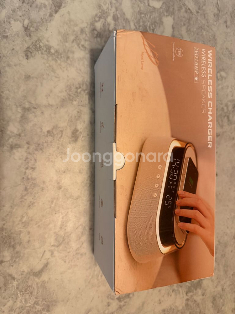 블루투스 스피커 스마트폰 충전 시계 탁상 화이트 데스크--0