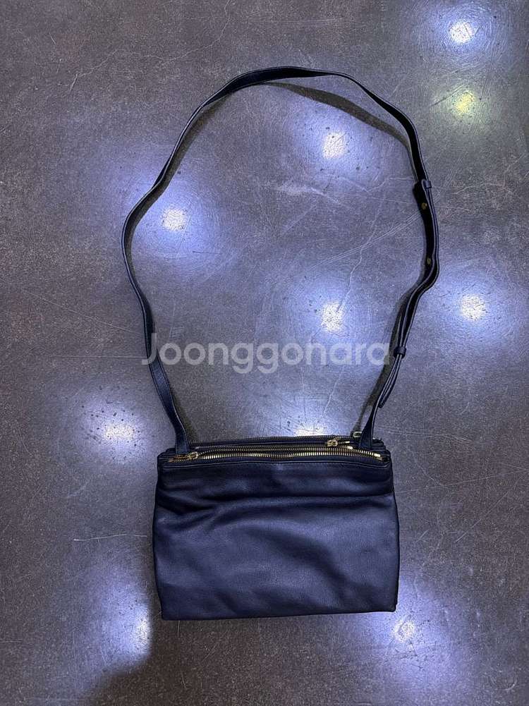 타임옴므 멀티 레이어 지퍼 소가죽 레더 크로스백 가방--0