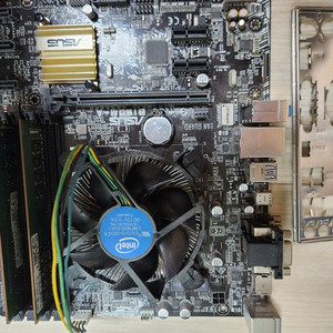 인텔 I5 6400 CPU 보드 램 팝니다.