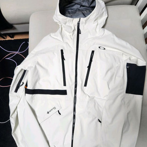 오클리 화이트 블랙 AR/알파 하드쉘 바락막이