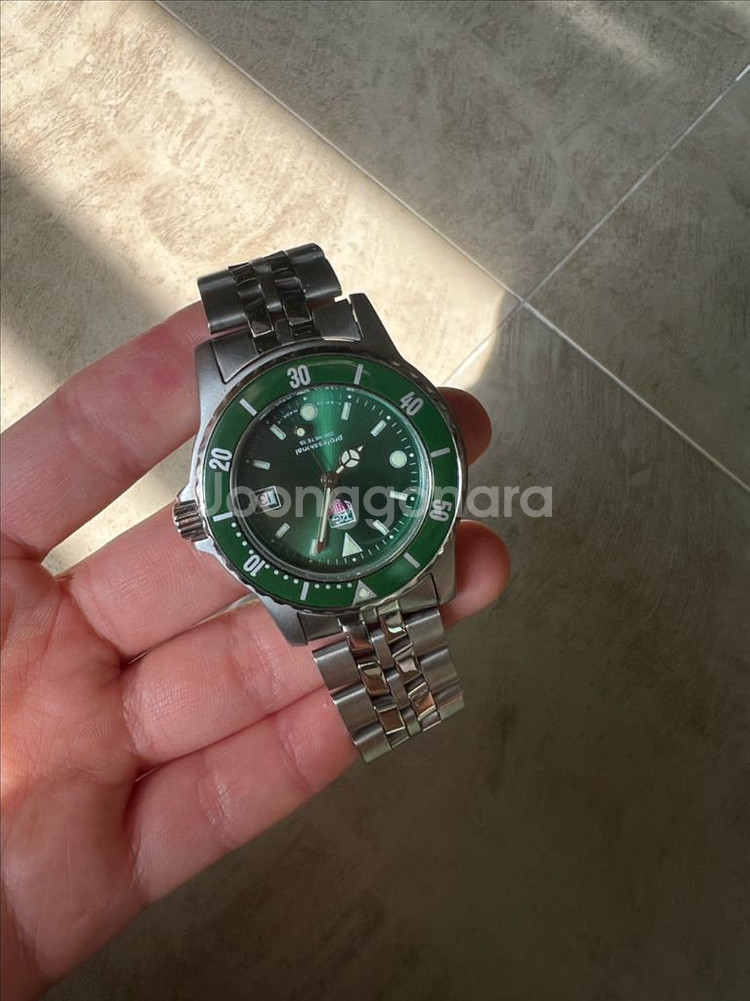 태그호이어 다이버 워치 그린 커스텀 섭마st 상태 최상--8