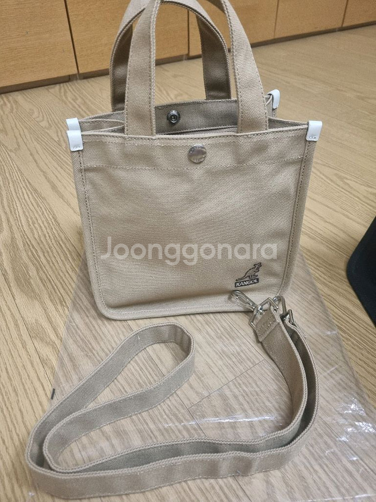 캉골 캔버스 토드백 미니. 베이지. 택제거새상품--0