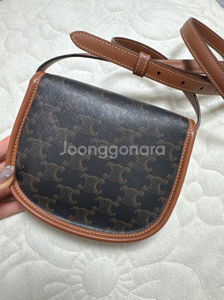 셀린느 미니 베사체 트리옹프 캔버스 탠--1