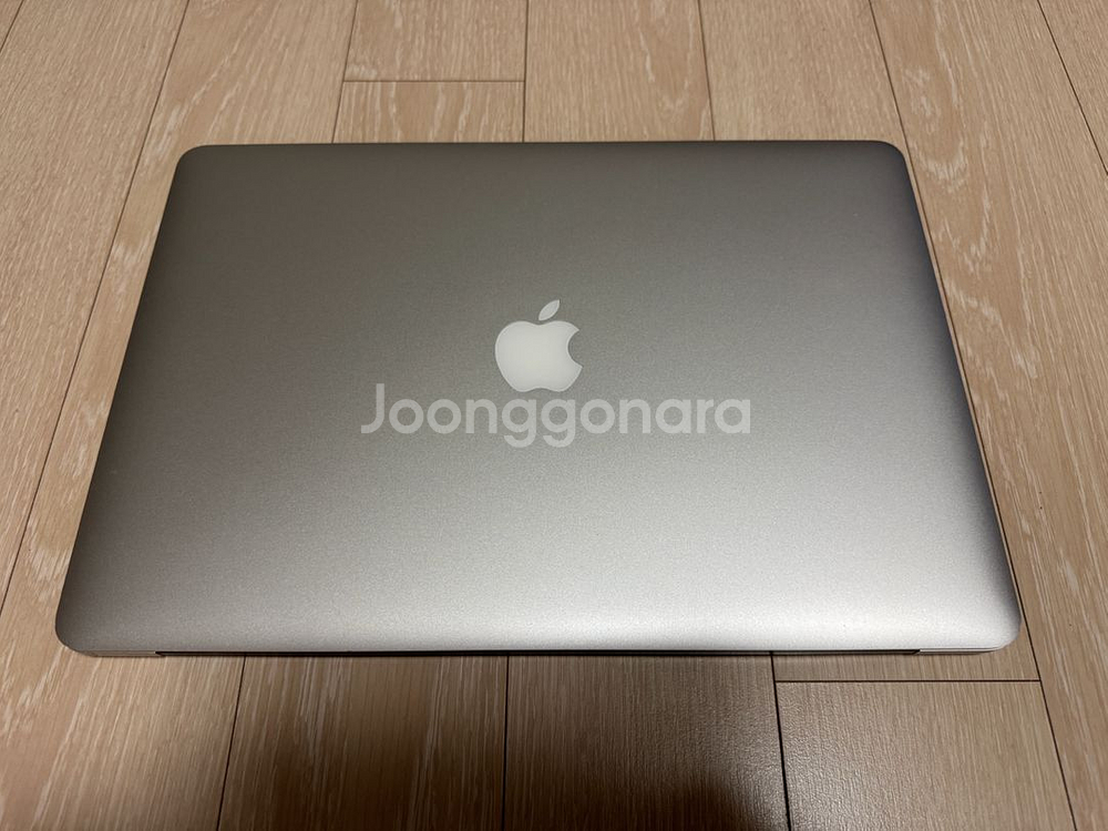 MacBook Pro (Retina Mid 2015)--0