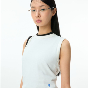 [S] 아더에러 시그니피컨트 BL 태그 슬리브리스