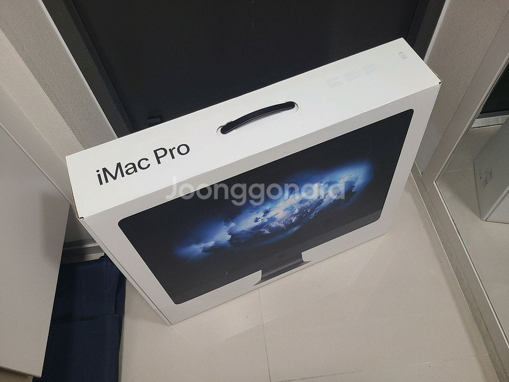 원가850만 아이맥 프로 10코어 제온 vega64 팝--0