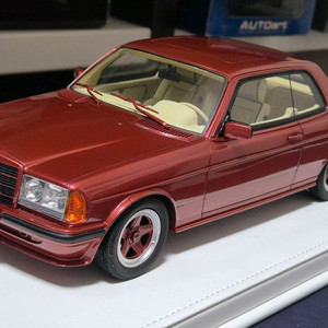 1:18 otto 벤츠 190E RWB 레드