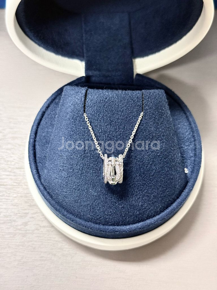 프레드 포스텐 갤러리아 백화점 5월 구매 (거의 새상품--1