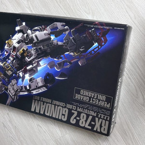 반다이 PG 언리쉬드 RX-78-2 건담 미개봉