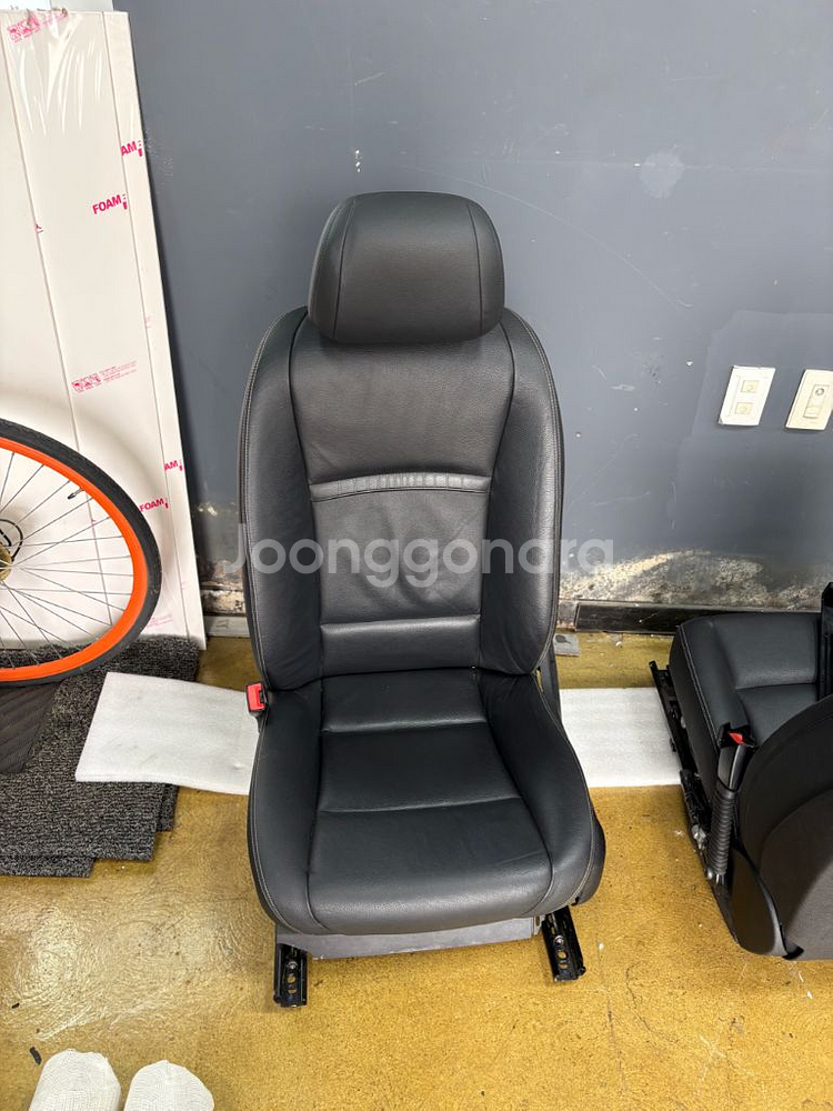 BMW F10 528i/520d 후기형 시트--0