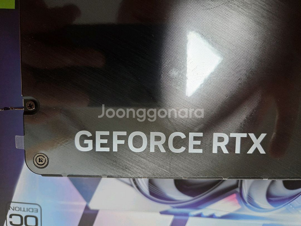 msi 지포스 RTX 5070 트라이프로져4--6