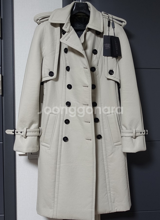 버버리 프로섬 크림 트렌치 코트 새상품--1