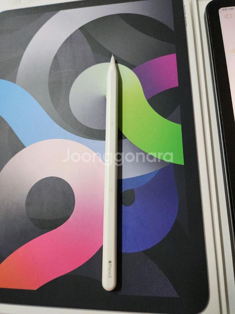 아이패드에어4+애플펜슬2세대+케이스+박스 A급상태--8