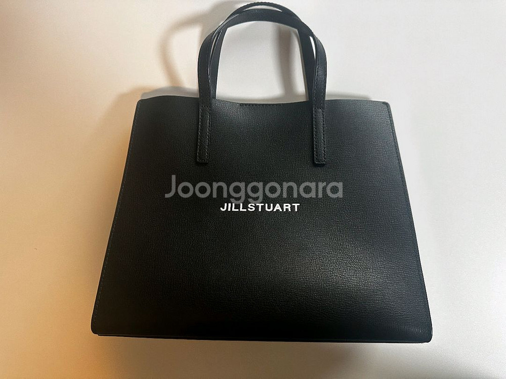 정품 질스튜어트 가방 JABA2F611BK 블랙미디움--1