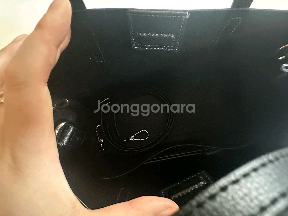 정품 질스튜어트 가방 JABA2F611BK 블랙미디움--4