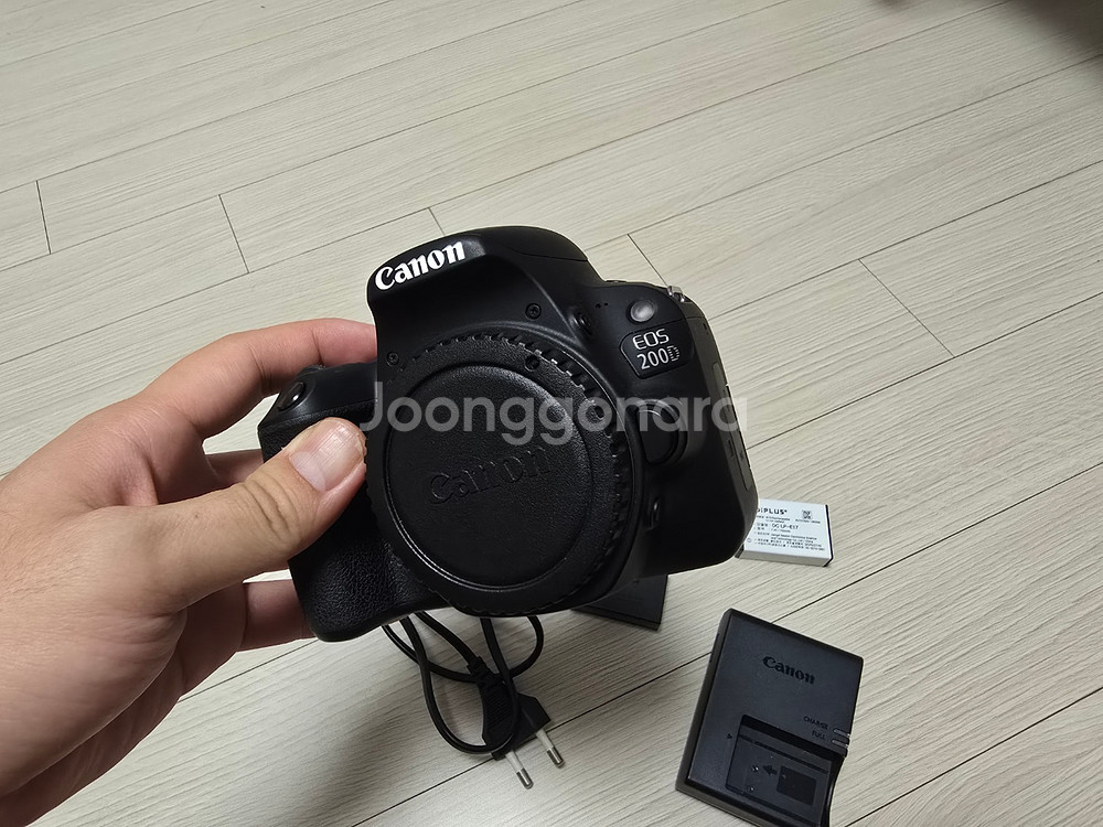 캐논 EOS 200D 카메라--1