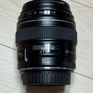 캐논 EF 85mm F1.8 USM 애기만두 렌즈