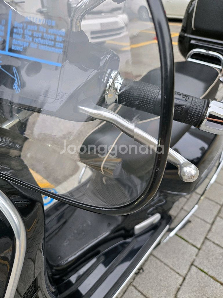 베스파gts125 hpe--4