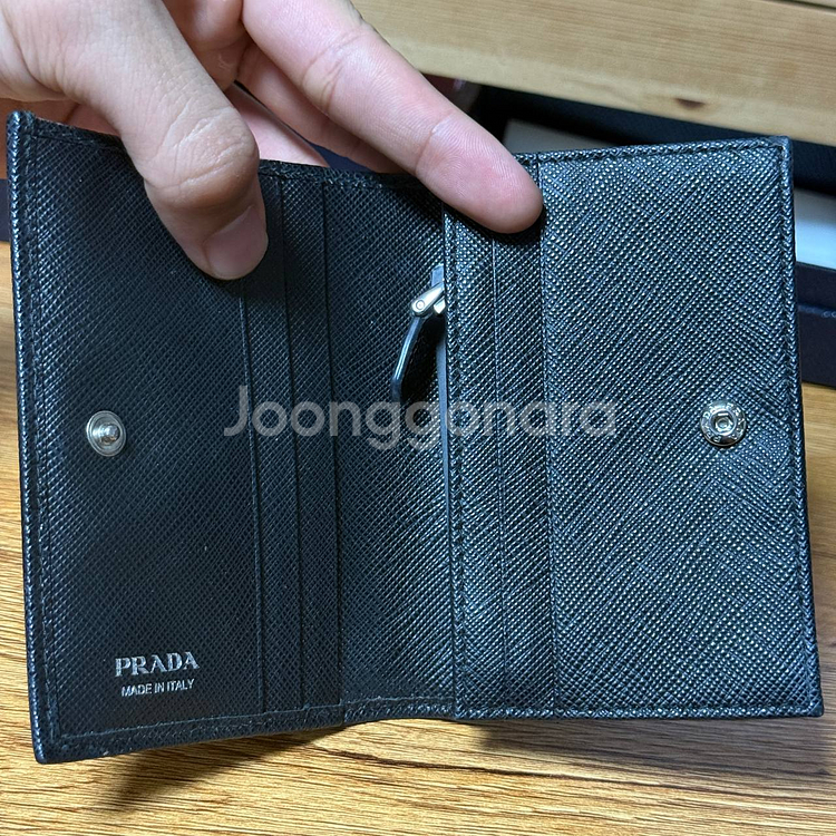 프라다 사피아노 중지갑 풀구성--4