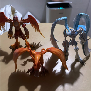 디지몬피규어 일괄판매합니다