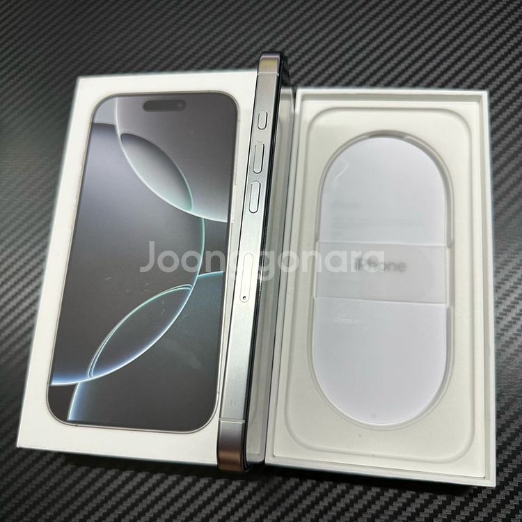 아이폰16프로 화이트 256g--4