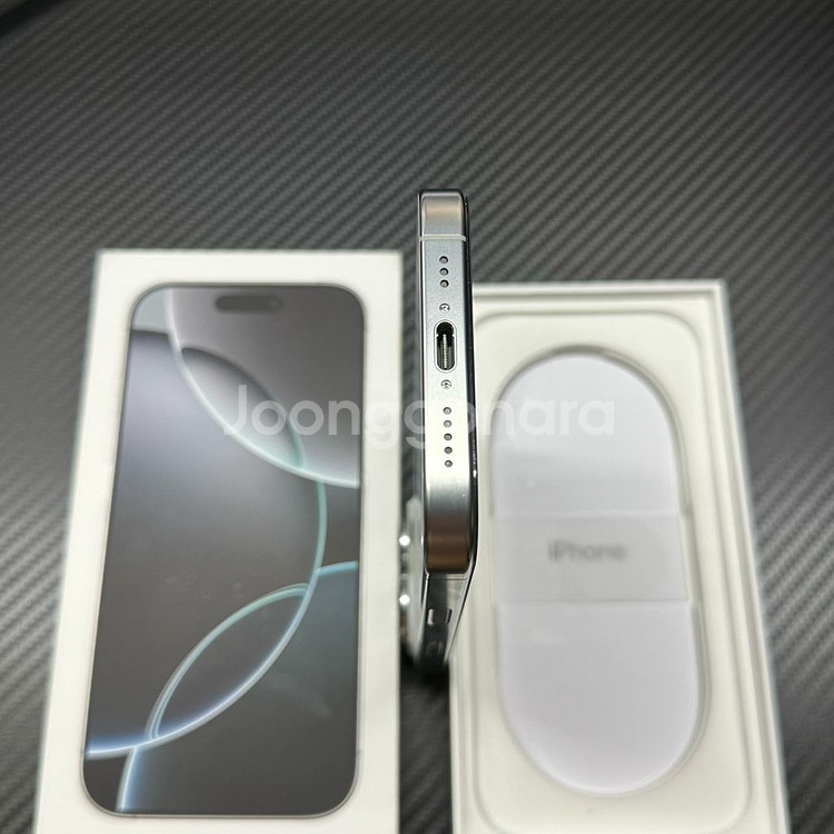 아이폰16프로 화이트 256g--6