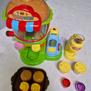 콩순이 햄버거가게