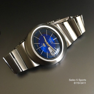 세이코 Seiko 5 스포츠 UFO 오토매틱 시계