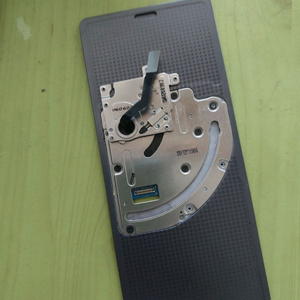 LG 윙 스마트폰 메인프레임