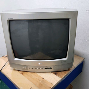 LG 브라운관 TV 20CA70