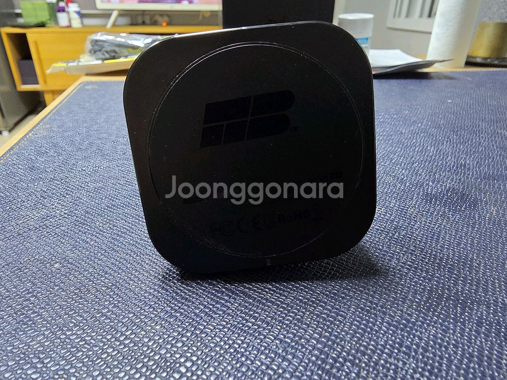 알파브라보 맥세이프 충전거치대 팝니다--3