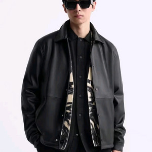 자라 페이크 레더 점퍼