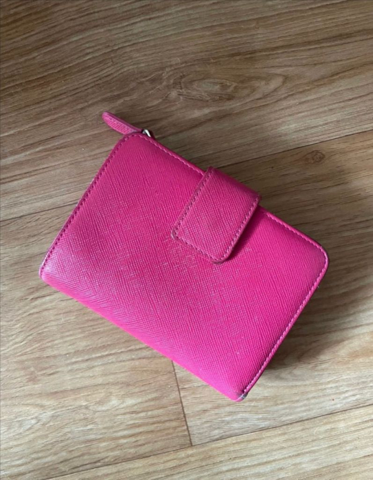 메트로시티 핑크 반지갑--1