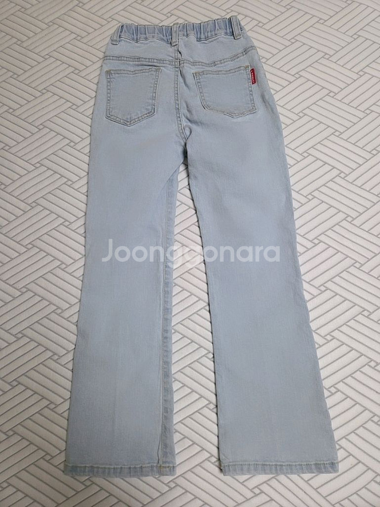 에이마켓 연청 데님 부츠컷 청바지 js사이즈(8-9세)--1