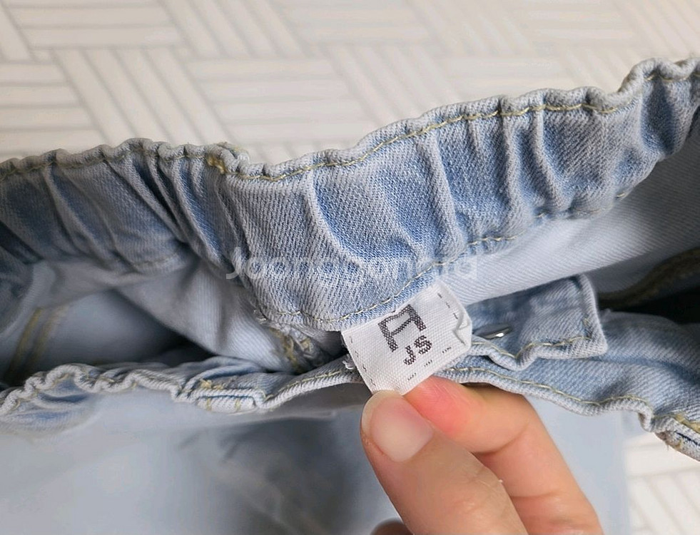 에이마켓 연청 데님 부츠컷 청바지 js사이즈(8-9세)--4