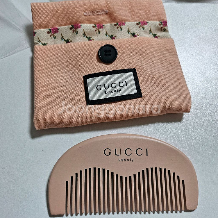 구찌 뷰티 VIP 기프트 헤어브러시 파우치 정품--0