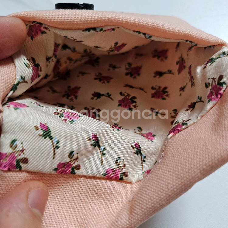 구찌 뷰티 VIP 기프트 헤어브러시 파우치 정품--4