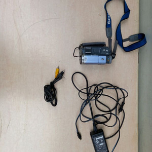 소니 DCR-TRV22 캠코더 6mm