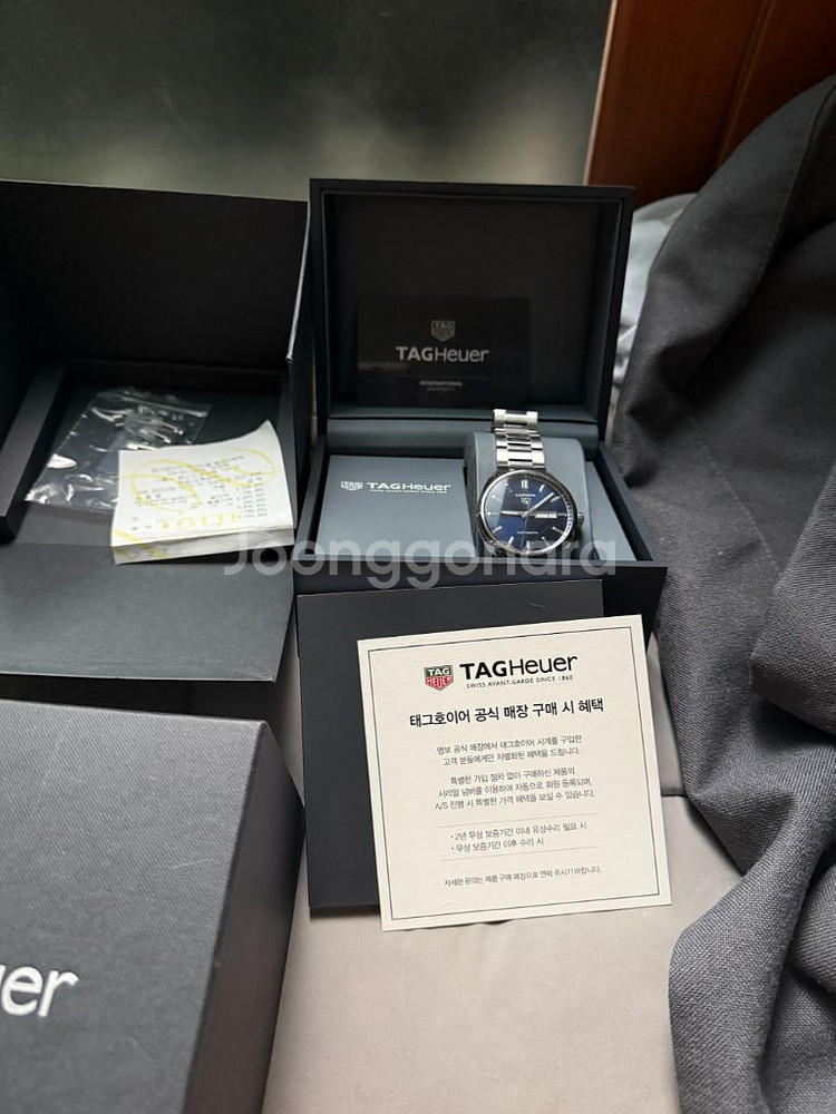 태그호이어 까레라 데이데이트 41mm 청판--1