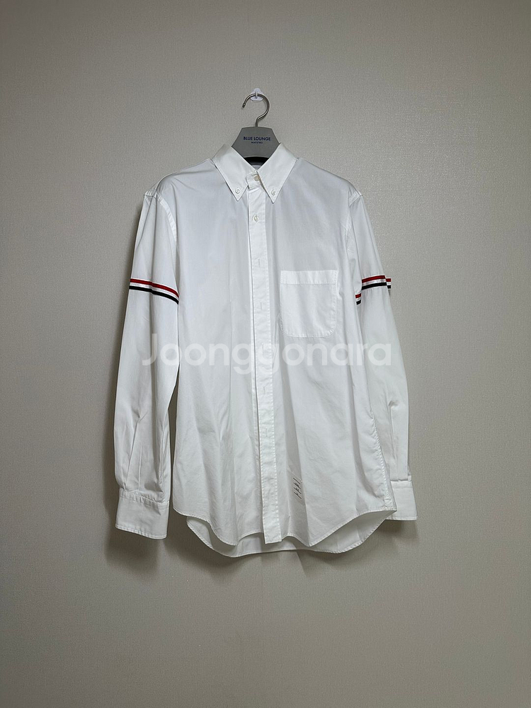 정품 25SS 톰브라운 암밴드 화이트 셔츠 4 size--0