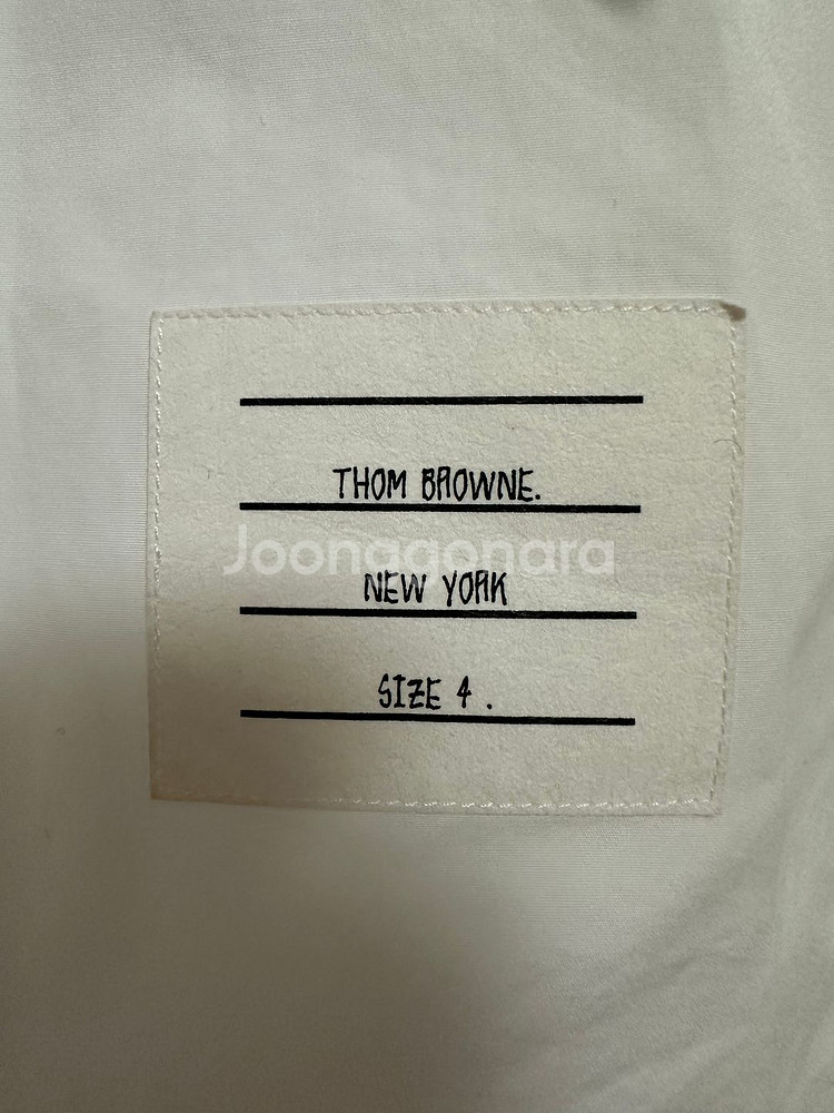 정품 25SS 톰브라운 암밴드 화이트 셔츠 4 size--4