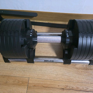 멜킨 24kg / 2kg 무게조절 덤벨 팝니다
