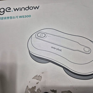 에브리봇 엣지 윈도우 WS300 창문 로봇 청소기