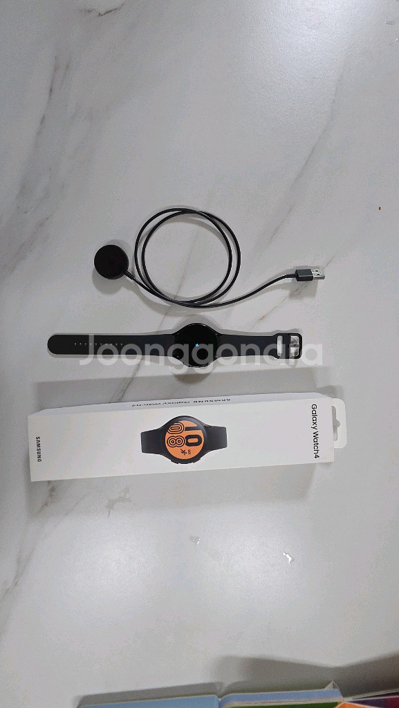 갤럭시 워치4 44mm 블랙 팝니다--1