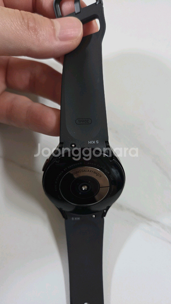 갤럭시 워치4 44mm 블랙 팝니다--5