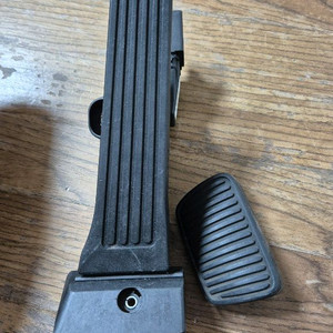 올뉴쏘렌토 순정 오르간 페달 브레이크 패드