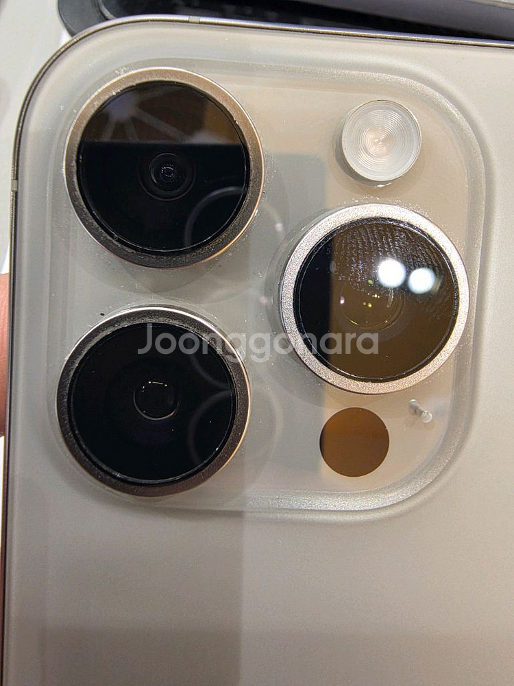 아이폰16프로 256GB 네추럴 모델이에요--2